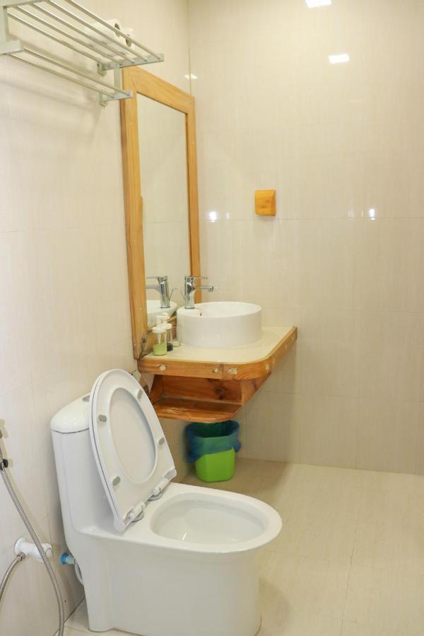 Alaika Maafushi Hotel Bagian luar foto